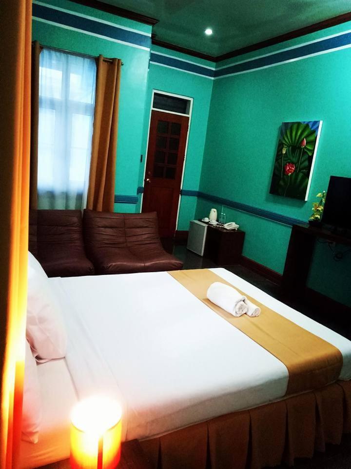 Villa Jhoana Resort Angono Habitación foto