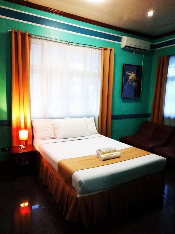 Villa Jhoana Resort Angono Habitación foto